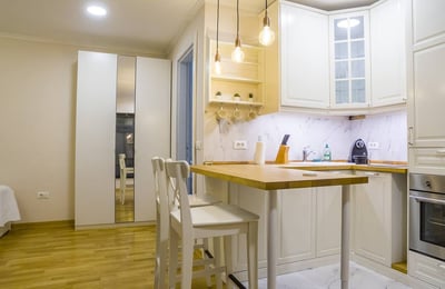 Rent of a cozy 1-room apartment, 35 m², Vračar, Belgrade, Serbia